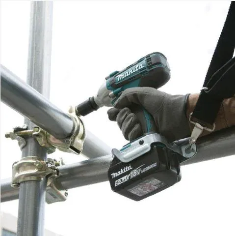 Гайковерт аккумуляторный ударный Makita DTW190RME